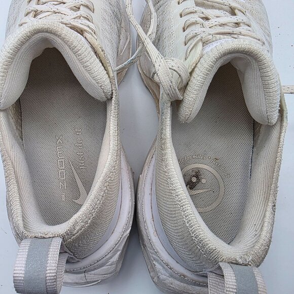 Nike ZoomX Invincible Run Fk 3 Womens Size 7 White Photon Dust Shoes DR2660-103 - Picture 6 of 13